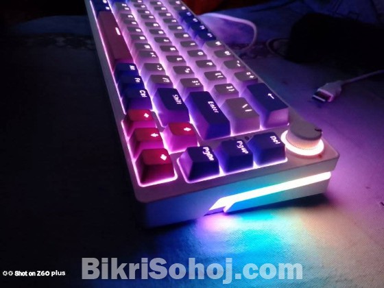 Zifriend Ag68 Hot-Swappable Mechanical Keyboard (Brand New)